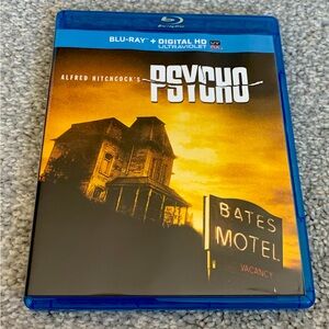 Psycho Blu Ray/ DVD